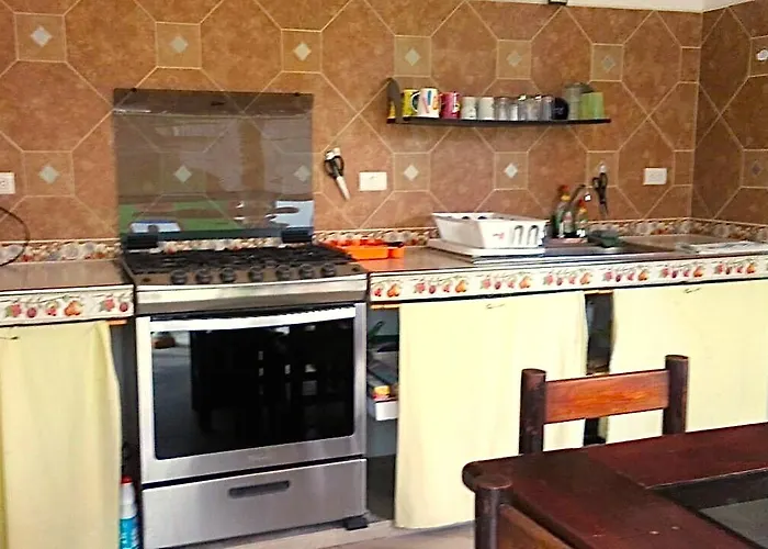 Casa Anua Pensión *